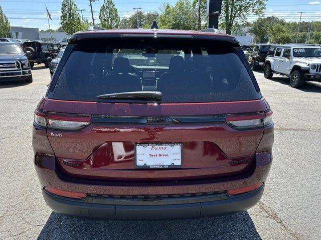 new 2024 Jeep Grand Cherokee car, priced at $45,305