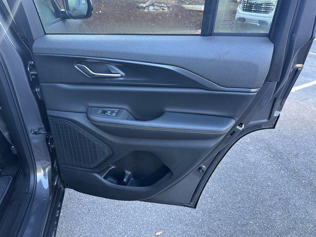 new 2025 Jeep Grand Cherokee car, priced at $37,730