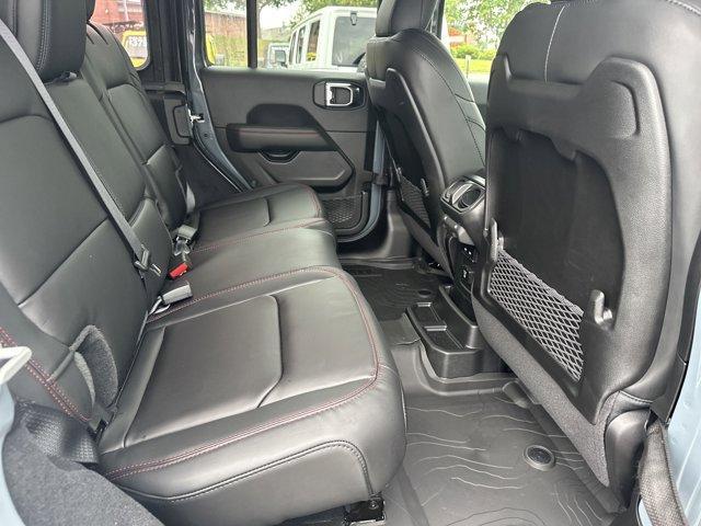 new 2025 Jeep Wrangler car, priced at $60,180