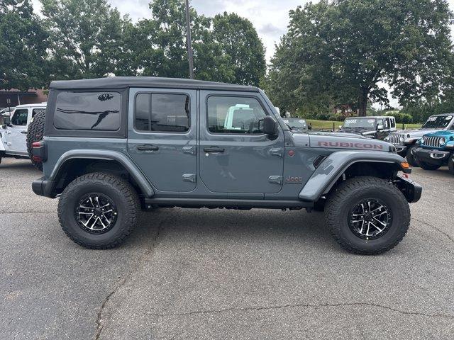 new 2025 Jeep Wrangler car, priced at $60,180