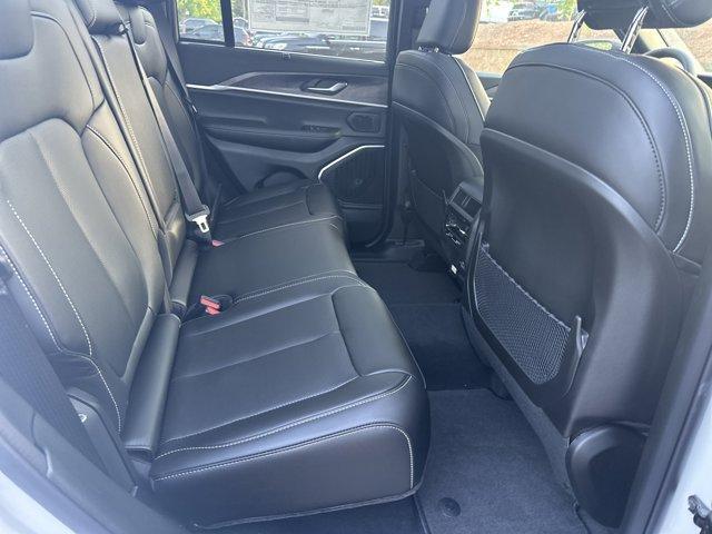 new 2025 Jeep Grand Cherokee car, priced at $46,835