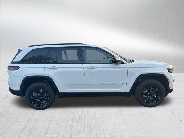 new 2025 Jeep Grand Cherokee car, priced at $46,835