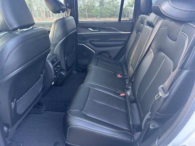 new 2025 Jeep Grand Cherokee car, priced at $46,835