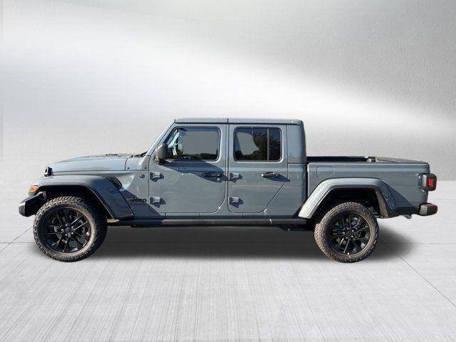 new 2024 Jeep Gladiator car, priced at $38,700