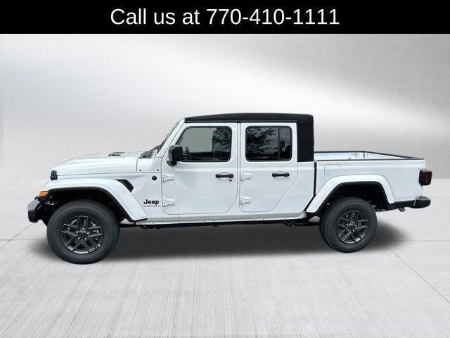 new 2024 Jeep Gladiator car, priced at $40,650