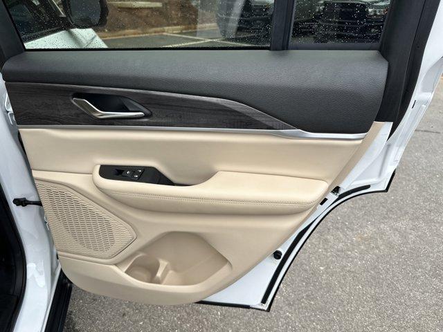 used 2024 Jeep Grand Cherokee car, priced at $35,991