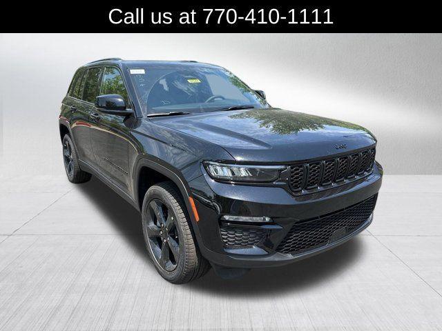 new 2024 Jeep Grand Cherokee car, priced at $45,305