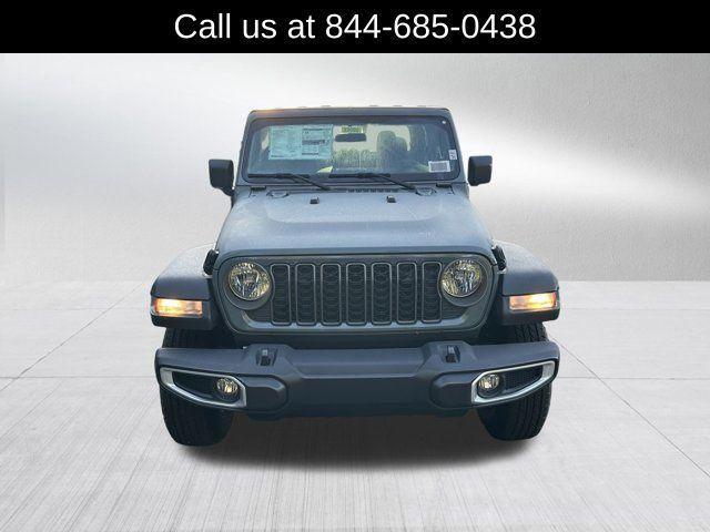 new 2025 Jeep Gladiator car, priced at $36,650