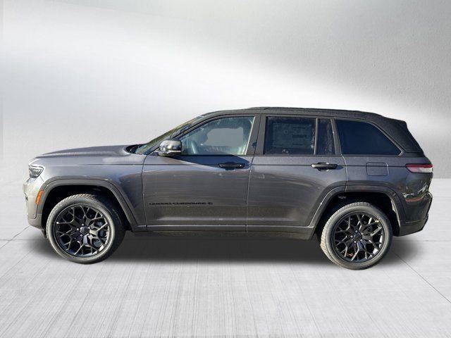 new 2025 Jeep Grand Cherokee car, priced at $60,060