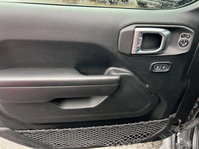 used 2021 Jeep Gladiator car, priced at $29,491