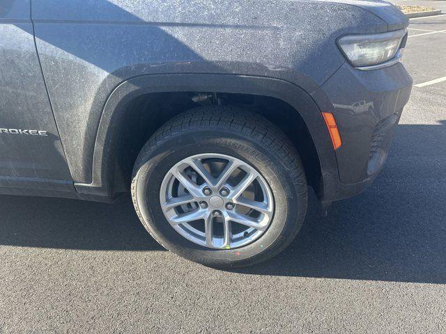 new 2025 Jeep Grand Cherokee car, priced at $33,175