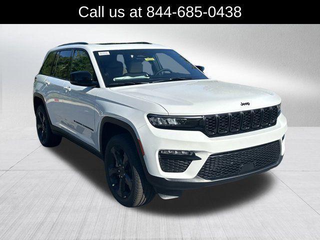 new 2025 Jeep Grand Cherokee car, priced at $40,915