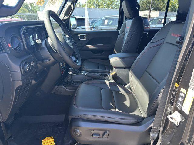 new 2025 Jeep Wrangler car, priced at $52,680