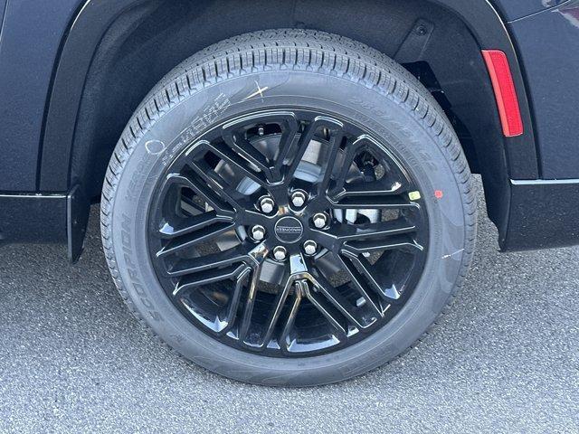 new 2025 Jeep Wagoneer L car, priced at $69,425