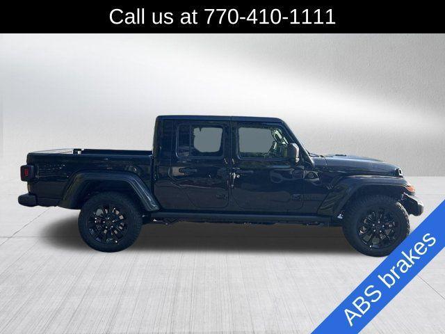 new 2024 Jeep Gladiator car, priced at $38,700