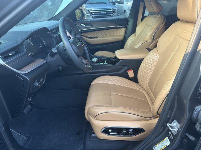 used 2022 Jeep Grand Cherokee car, priced at $39,991