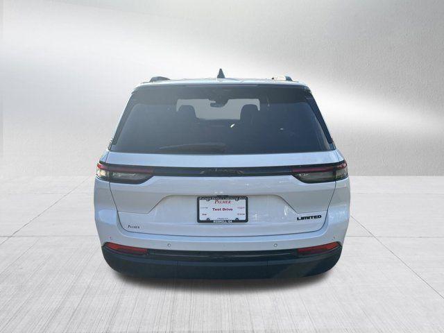 new 2025 Jeep Grand Cherokee car, priced at $43,135