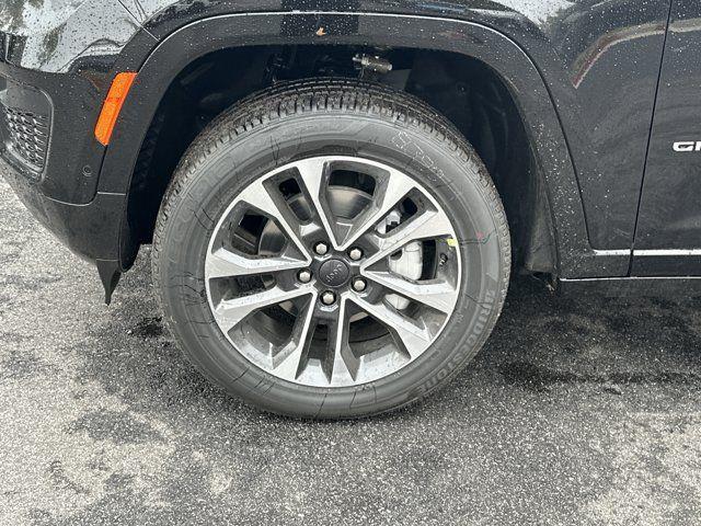 new 2025 Jeep Grand Cherokee car, priced at $50,085