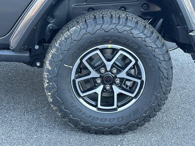 new 2026 Jeep Wrangler car, priced at $57,905