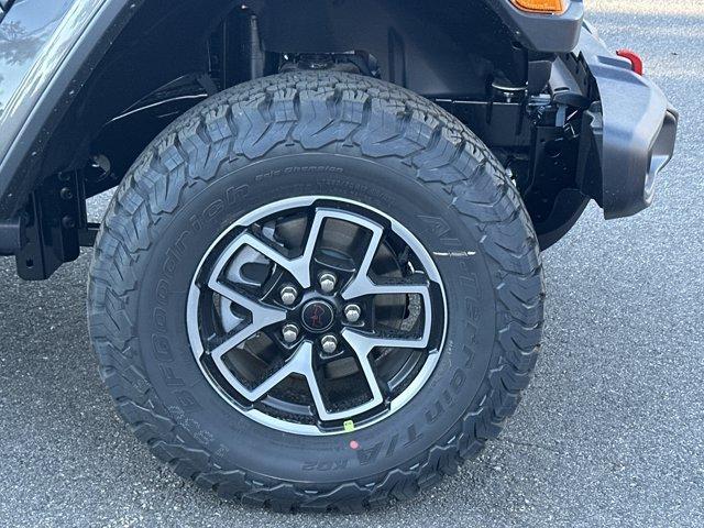 new 2026 Jeep Wrangler car, priced at $57,905