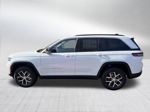 new 2025 Jeep Grand Cherokee car, priced at $36,415