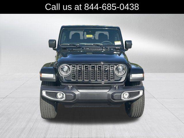 new 2025 Jeep Gladiator car, priced at $43,835