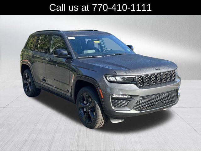 new 2025 Jeep Grand Cherokee car, priced at $48,535