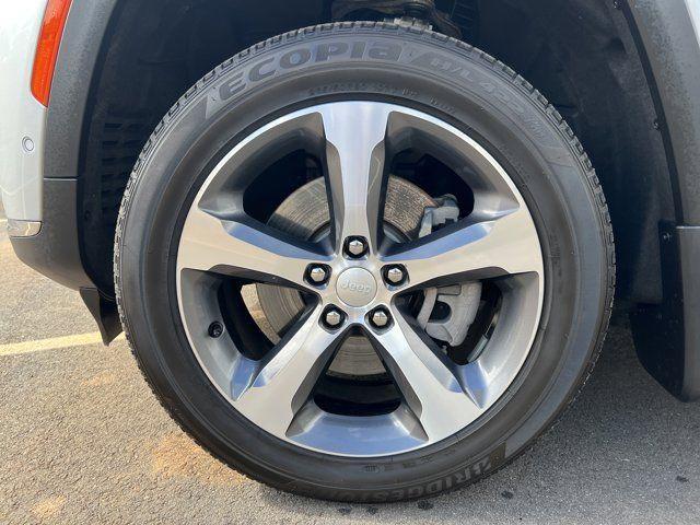 used 2024 Jeep Grand Cherokee L car, priced at $36,991