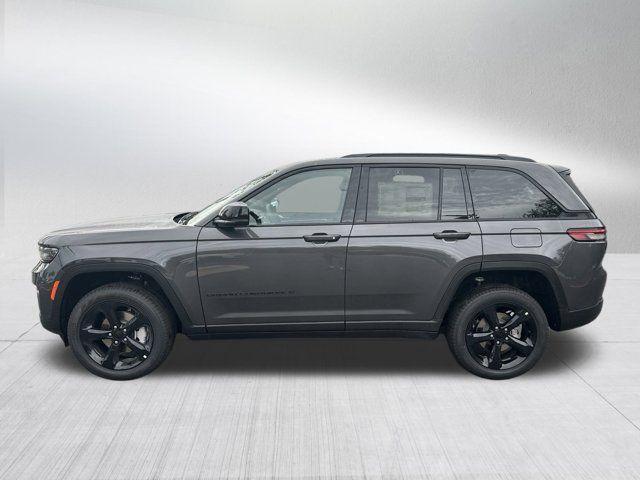 new 2025 Jeep Grand Cherokee car, priced at $52,230