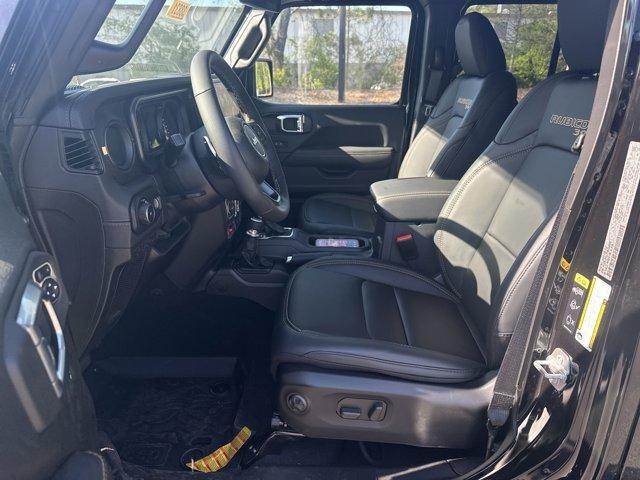 new 2025 Jeep Wrangler car, priced at $99,585