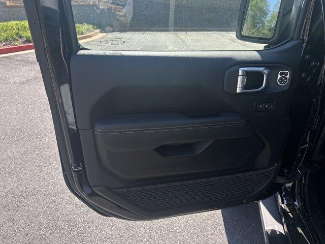 new 2025 Jeep Wrangler car, priced at $99,585