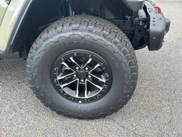 new 2025 Jeep Wrangler car, priced at $66,755
