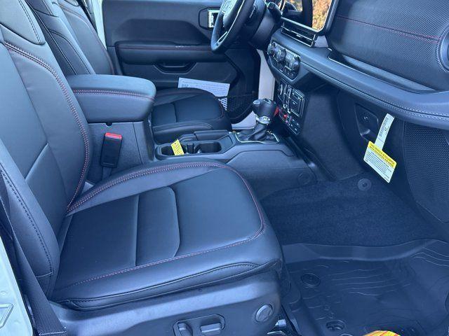 new 2026 Jeep Wrangler car, priced at $59,975