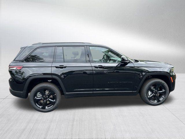 new 2024 Jeep Grand Cherokee car, priced at $45,235