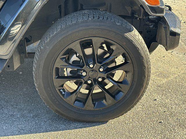 used 2022 Jeep Gladiator car, priced at $34,991