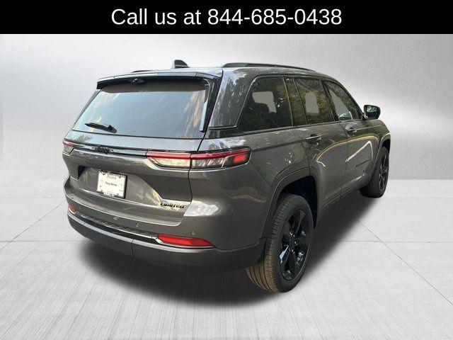 new 2025 Jeep Grand Cherokee car, priced at $44,435