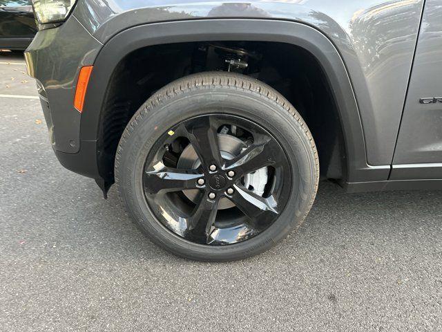 new 2025 Jeep Grand Cherokee car, priced at $44,435