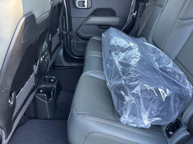 new 2026 Jeep Gladiator car, priced at $59,510