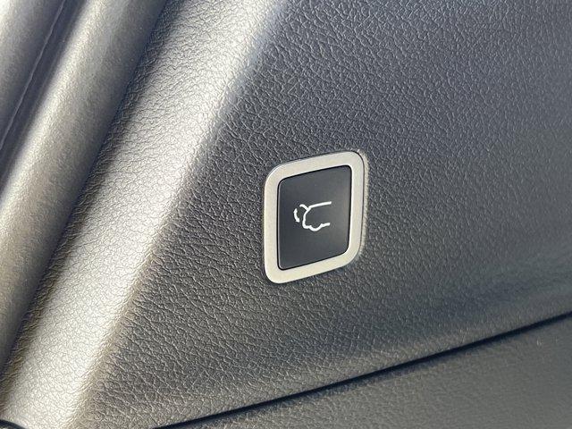 new 2026 Chrysler Pacifica car, priced at $47,025