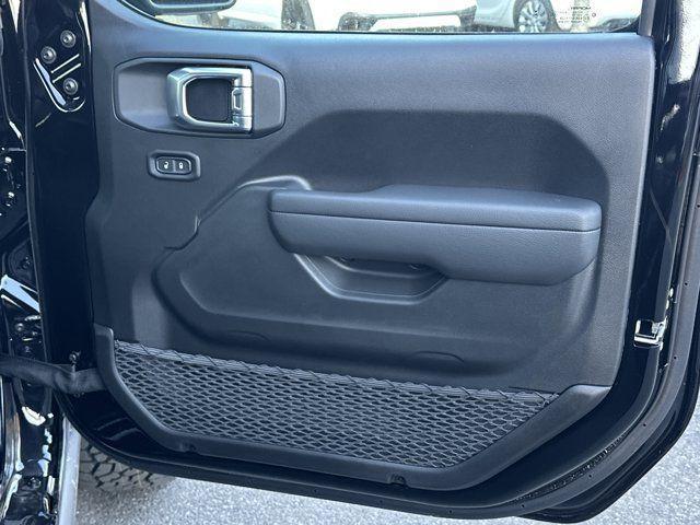 new 2026 Jeep Gladiator car, priced at $56,780