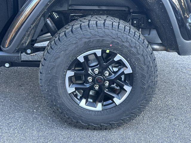 new 2026 Jeep Gladiator car, priced at $56,780