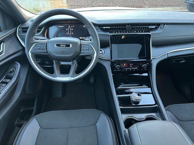 new 2025 Jeep Grand Cherokee L car, priced at $37,730
