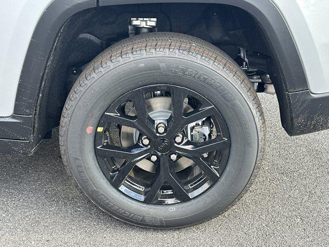 new 2025 Jeep Grand Cherokee car, priced at $37,730