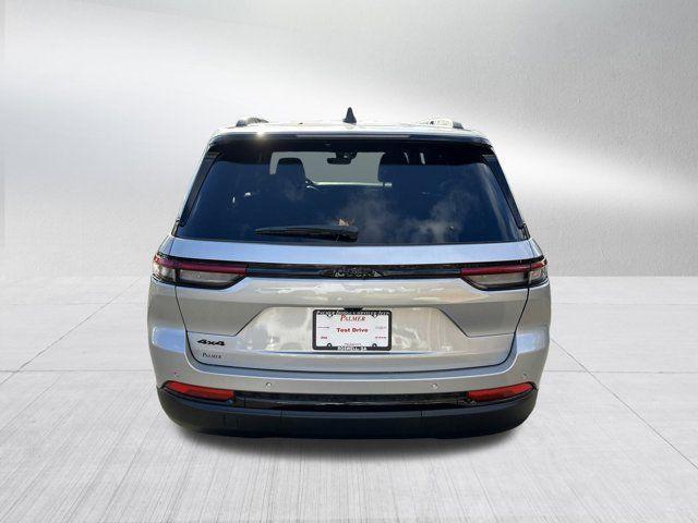 new 2025 Jeep Grand Cherokee car, priced at $37,730