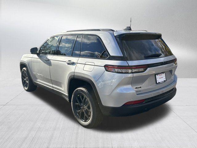 new 2025 Jeep Grand Cherokee car, priced at $37,730