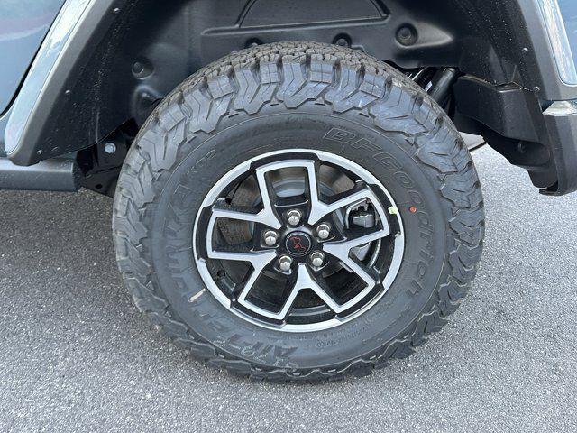 new 2026 Jeep Wrangler car, priced at $50,315