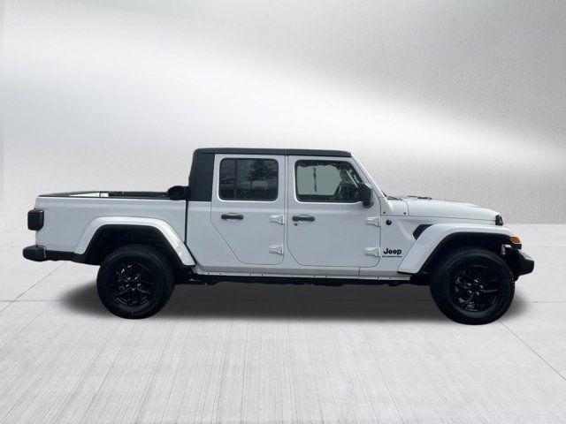 used 2022 Jeep Gladiator car, priced at $38,491