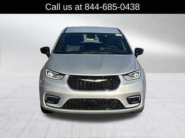 new 2026 Chrysler Pacifica car, priced at $47,990