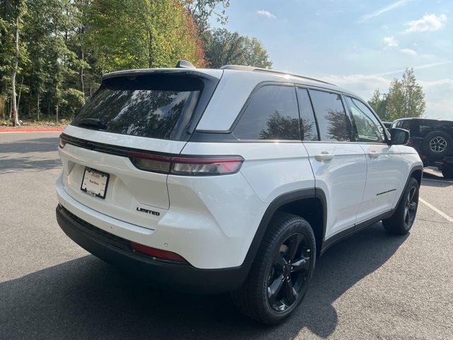 new 2025 Jeep Grand Cherokee car, priced at $55,635