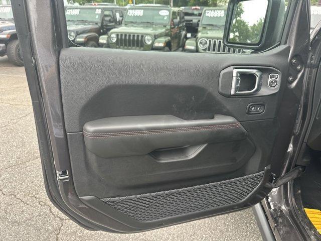 new 2025 Jeep Wrangler car, priced at $51,180